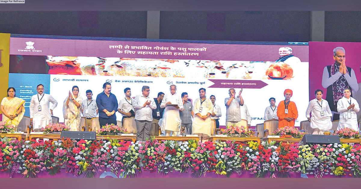 Saras will be No. 1 brand like Amul soon: CM